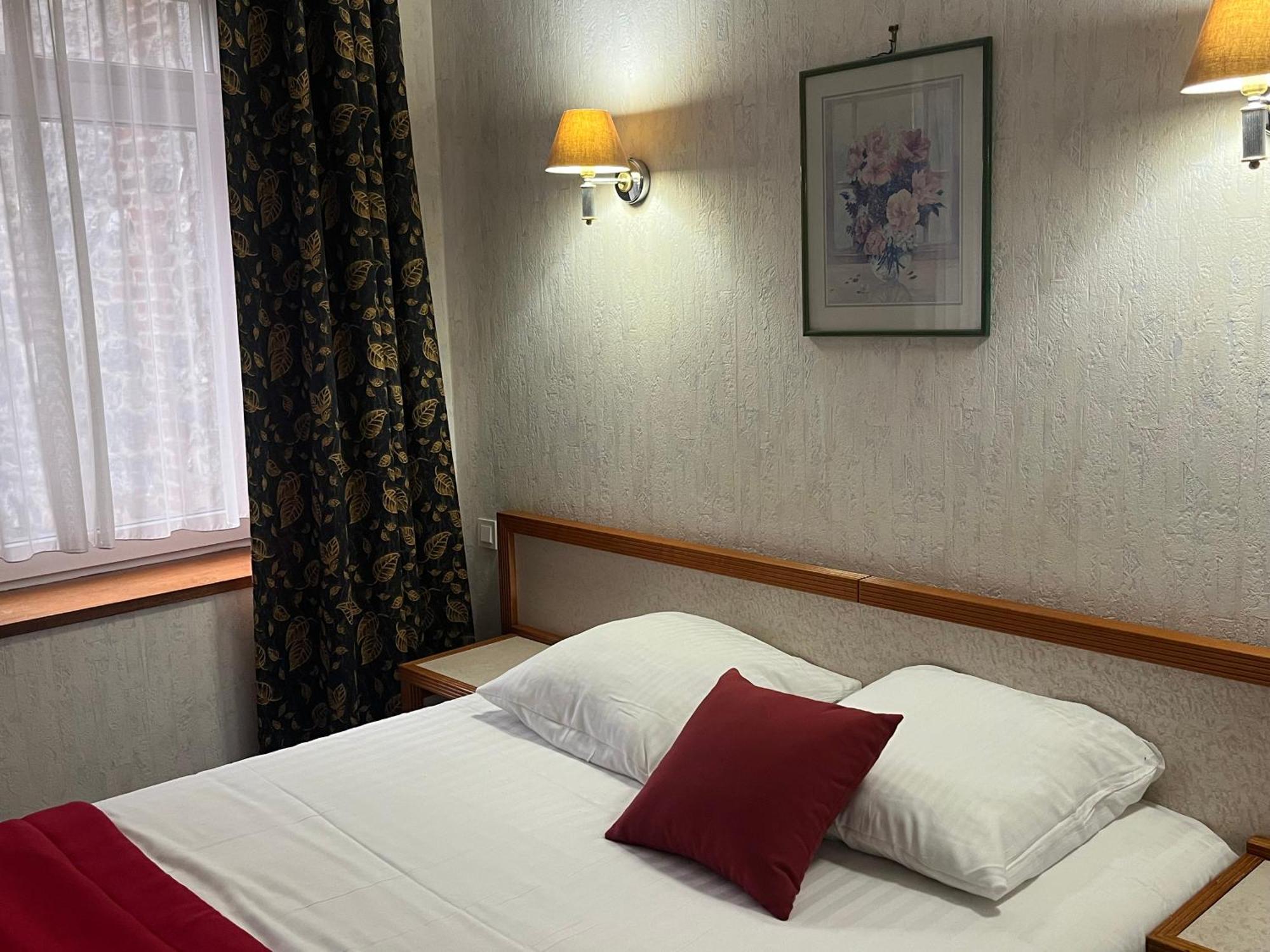 Hotel Val Saint Hilaire Givet Dış mekan fotoğraf