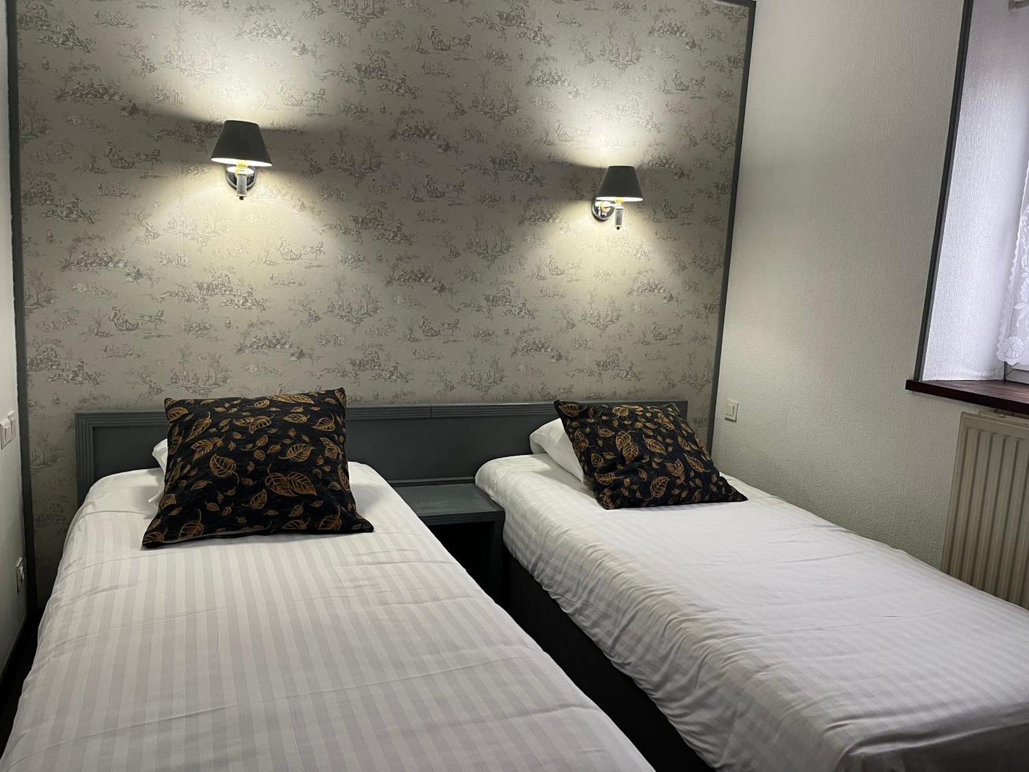 Hotel Val Saint Hilaire Givet Dış mekan fotoğraf