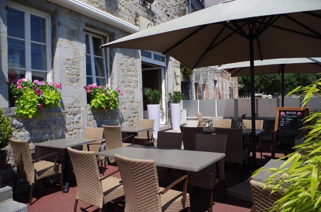 Hotel Val Saint Hilaire Givet Dış mekan fotoğraf